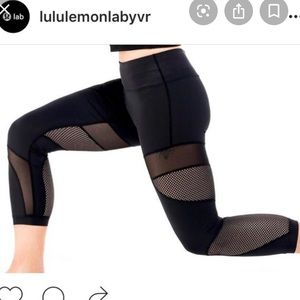Lululemon lab Union Crop 6